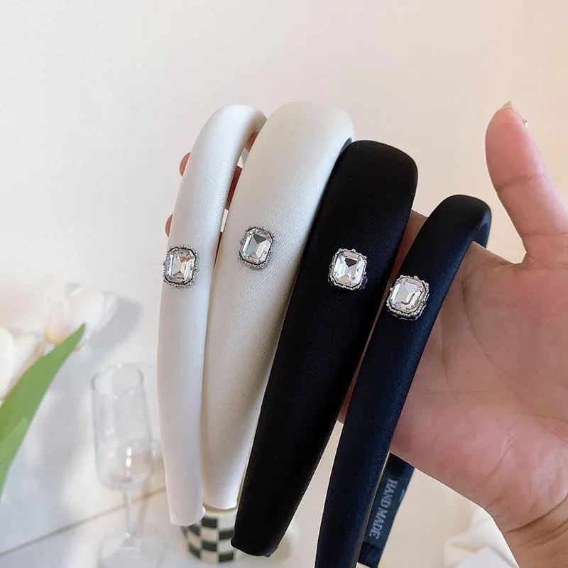 Korean Style Retro Padded Satin Headband High Top Sponge Hair Band With Square Rhinestone For Women Elegant Hair Accessories