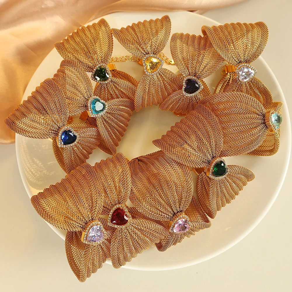 Pulsera de Malla de Acero Inoxidable con Lazo Dorado para Mujer Zirconia de Colores en Forma de Corazón Ajustable Joyería de Moda Regalo