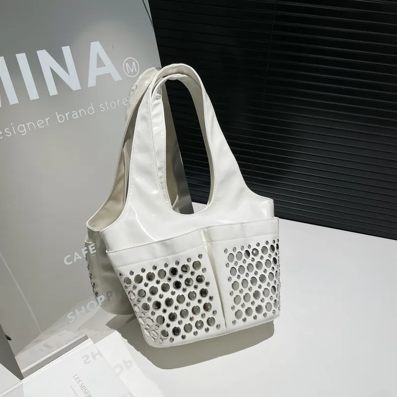 Women Rivet PU Leather Shoulder Bag Y2K Punk Rock Large Capacity Underarm Tote Bag Stylish Metallic Studded Daily Handbag