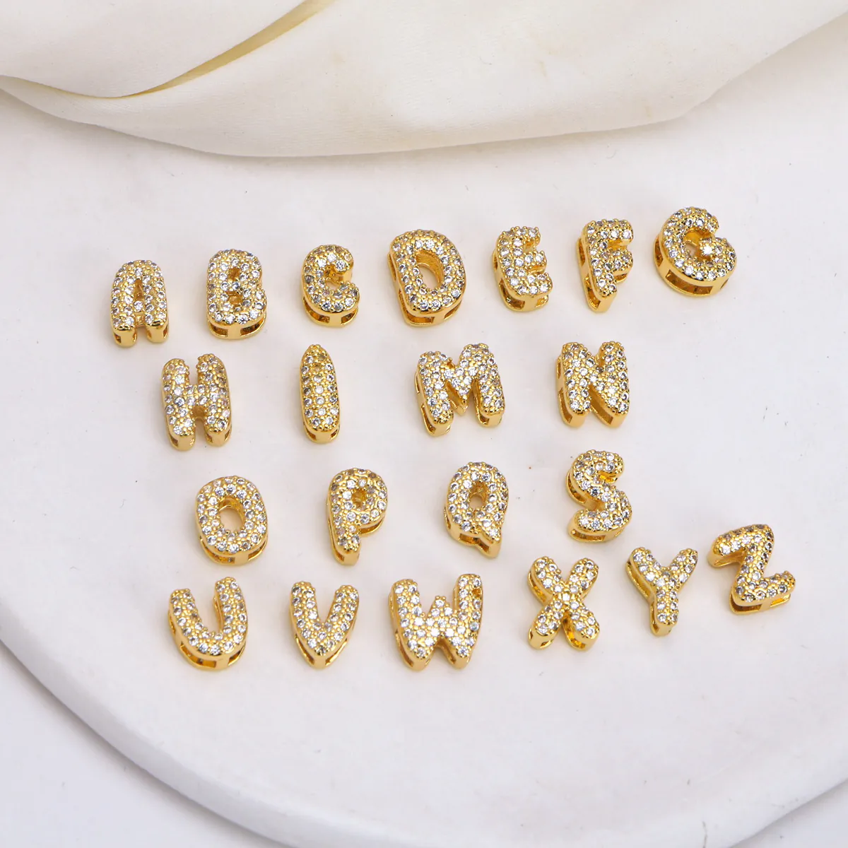 18K Vergoldet Messing Zirkonia 3D Blasen Alphabet Anhänger Für DIY Personalisierten Namen Halskette Schmuck Zubehör Für Frauen