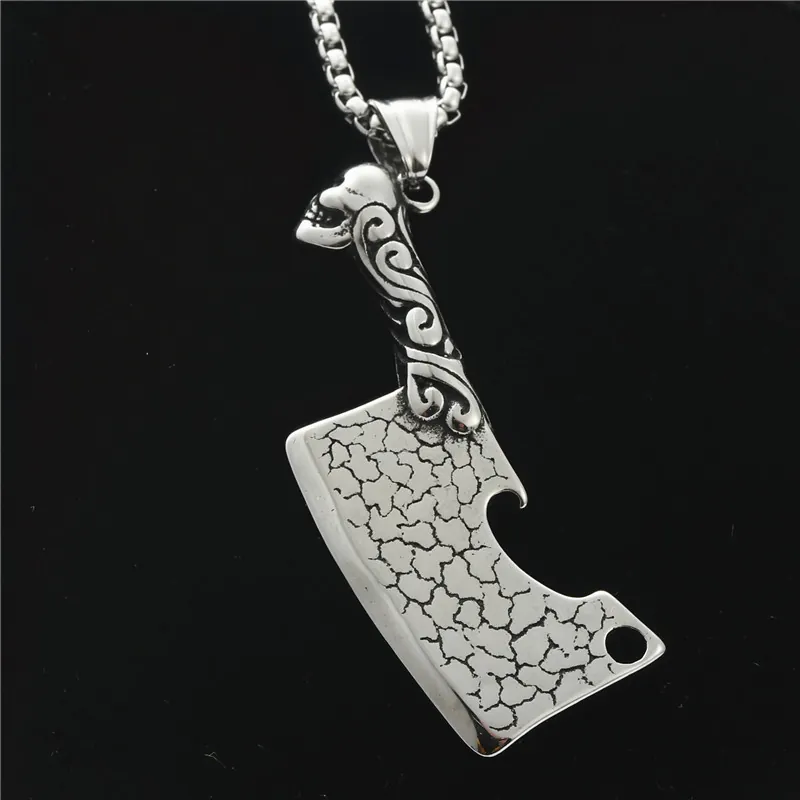 Collier Pendentif Couperet Gothique Punk en Acier Inoxydable pour Hommes Design Crâne Texture Craquelée Bijoux Hip Hop Cadeau Unique