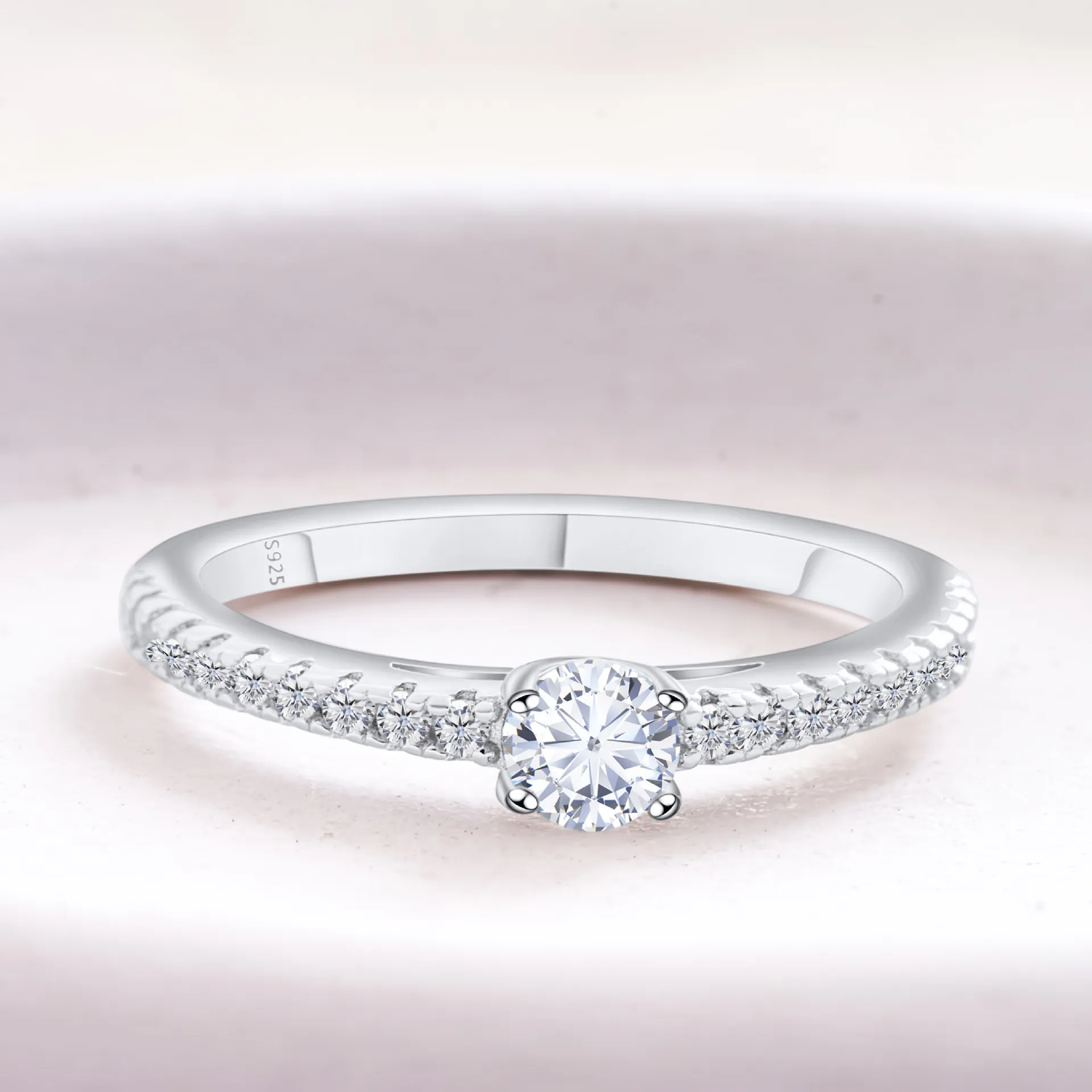 Classic 925 Sterling Silver Moissanite Ring For Women Round Cut Four Prong Engagement Wedding Band With Pave Rhinestones