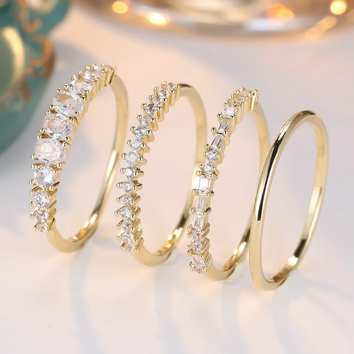 Women Copper Cubic Zirconia Rings Gold Silver Rose Gold Black Stackable Band Rings Geometric Round Emerald Green Stone Fashion Jewelry