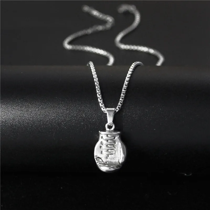 Collier Pendentif Gant de Boxe en Acier Inoxydable Vintage Bijoux Punk Sportif pour Hommes Femmes Fitness Musculation