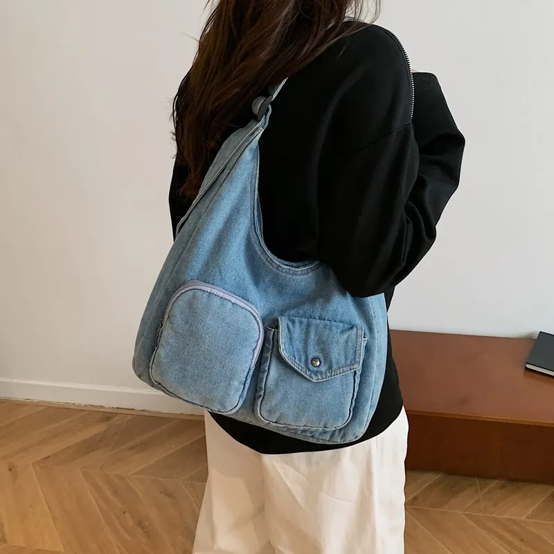 Sac Hobo en Denim Lavé Vintage Grande Capacité Mode Femme Sac Bandoulière Épaule Multi Poches Quotidien Voyage Fourre-Tout