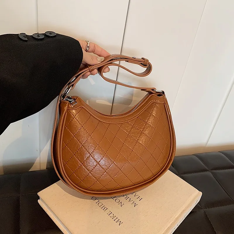 Quilted Diamond Pattern PU Leather Hobo Bag Women Minimalist Shoulder Underarm Bag Solid Color Crescent Crossbody Bag For Daily