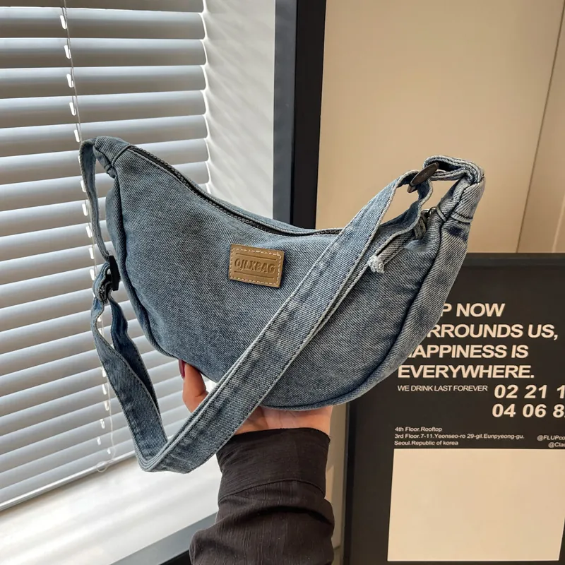 Sac Hobo en Denim pour Femme Bandoulière Minimaliste Japonais Coton Délavé Sac à Épaule Lune Avec Sangle Réglable