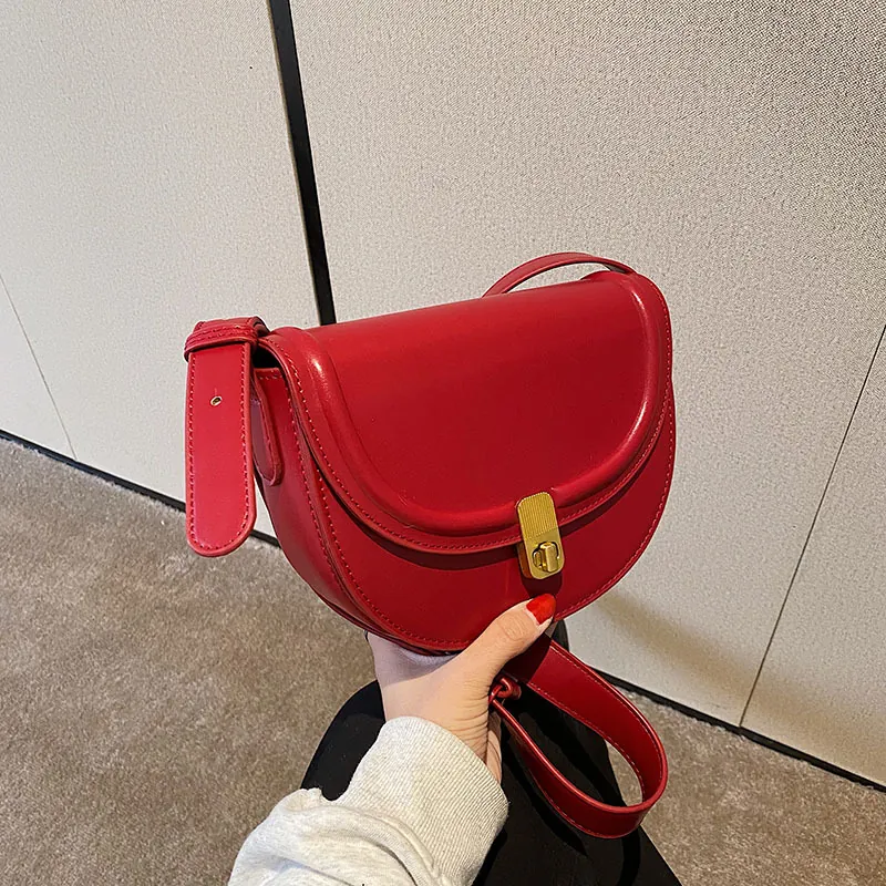 Women Fashion PU Leather Saddle Crossbody Bag Gold Metal Lock Adjustable Strap Solid Color Small Shoulder Bag Phone Purse