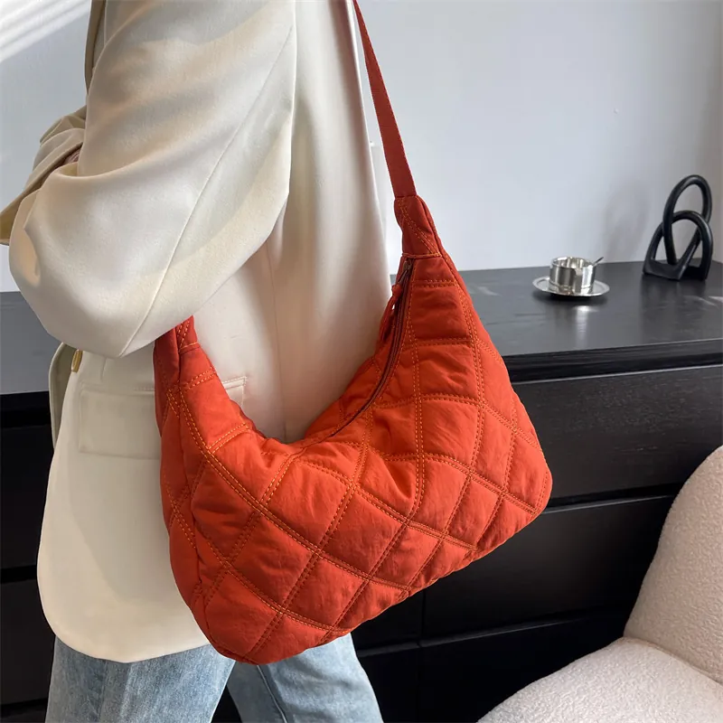 Damen Casual Nylon Gesteppt Raute Hobo Umhängetasche Große Kapazität Leichte Schultertasche Für Alltag Reisen Einkaufen