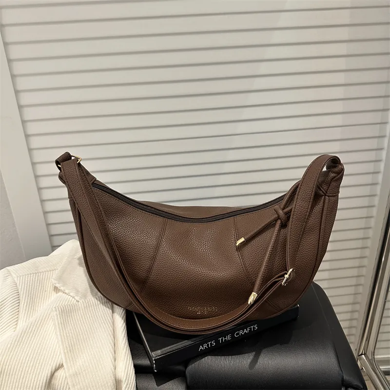 Women Casual Lychee Grain PU Leather Half Moon Shoulder Bag Large Capacity Solid Color Hobo Tote Bag with Adjustable Strap