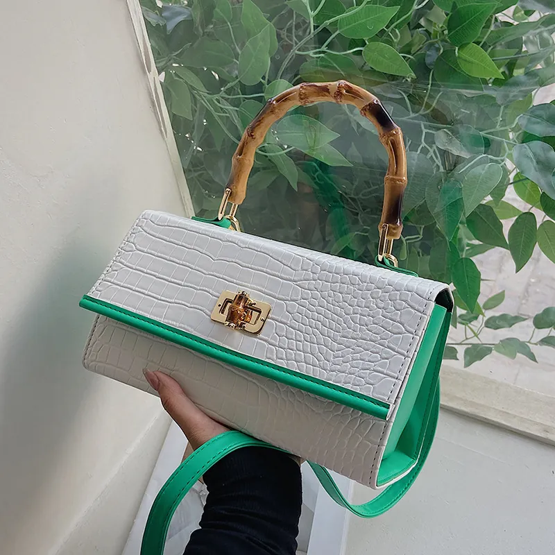 Sac à Main Vintage Motif Crocodile Poignée en Bambou Retro Petit Sac Carré Bandoulière pour Femme Mode Quotidienne Voyage