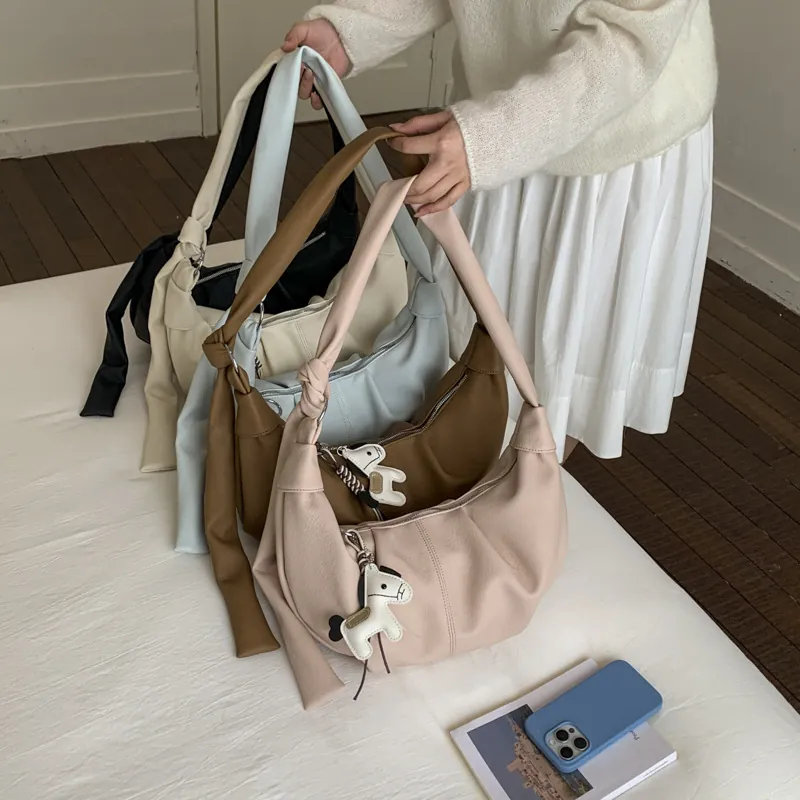 Damen Mode Geraffte Mondsichel Hobo Tasche PU Leder Schultertasche Mit Knotengurt Trendy Pendeln Umhängetasche Handtasche