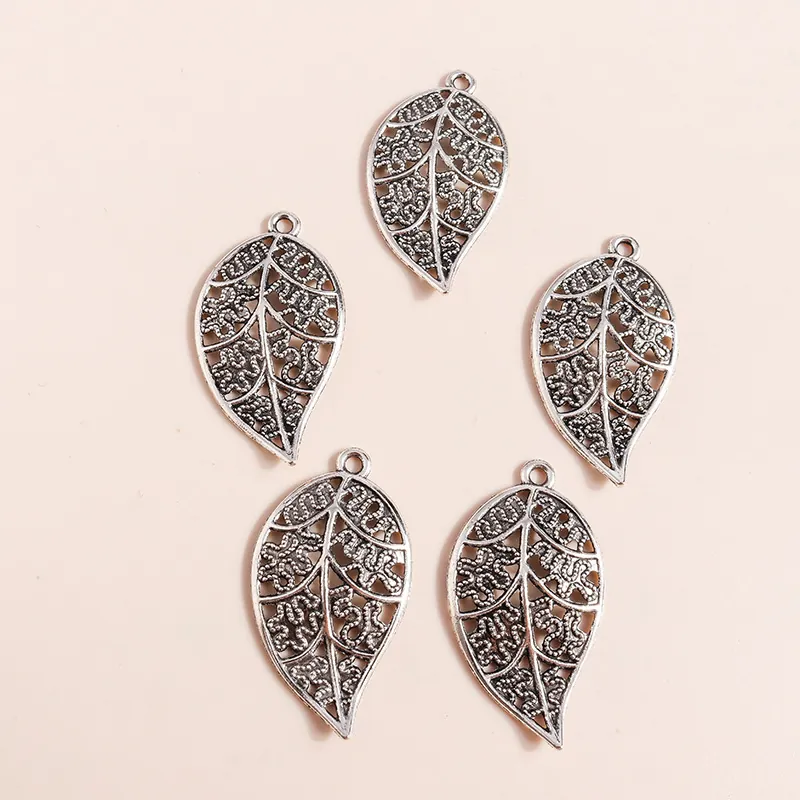 Vintage Alloy Hollow Out Leaf Charms Antique Silver Botanical Pendants For DIY Jewelry Making Findings Necklace Bracelet Crafts