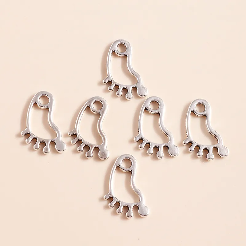Hollow Out Footprint Alloy Charms DIY Jewelry Making Accessories For Necklace Bracelet Tiny Baby Feet Pendants Electroplated