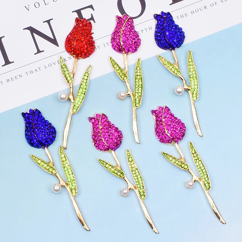 Eleganter Tulpen-Strass-Legierungs-Charm Mit Künstliche Perlenimitat DIY Schmuckherstellungs-Zubehör Für Handyhüllen Broschendekoration