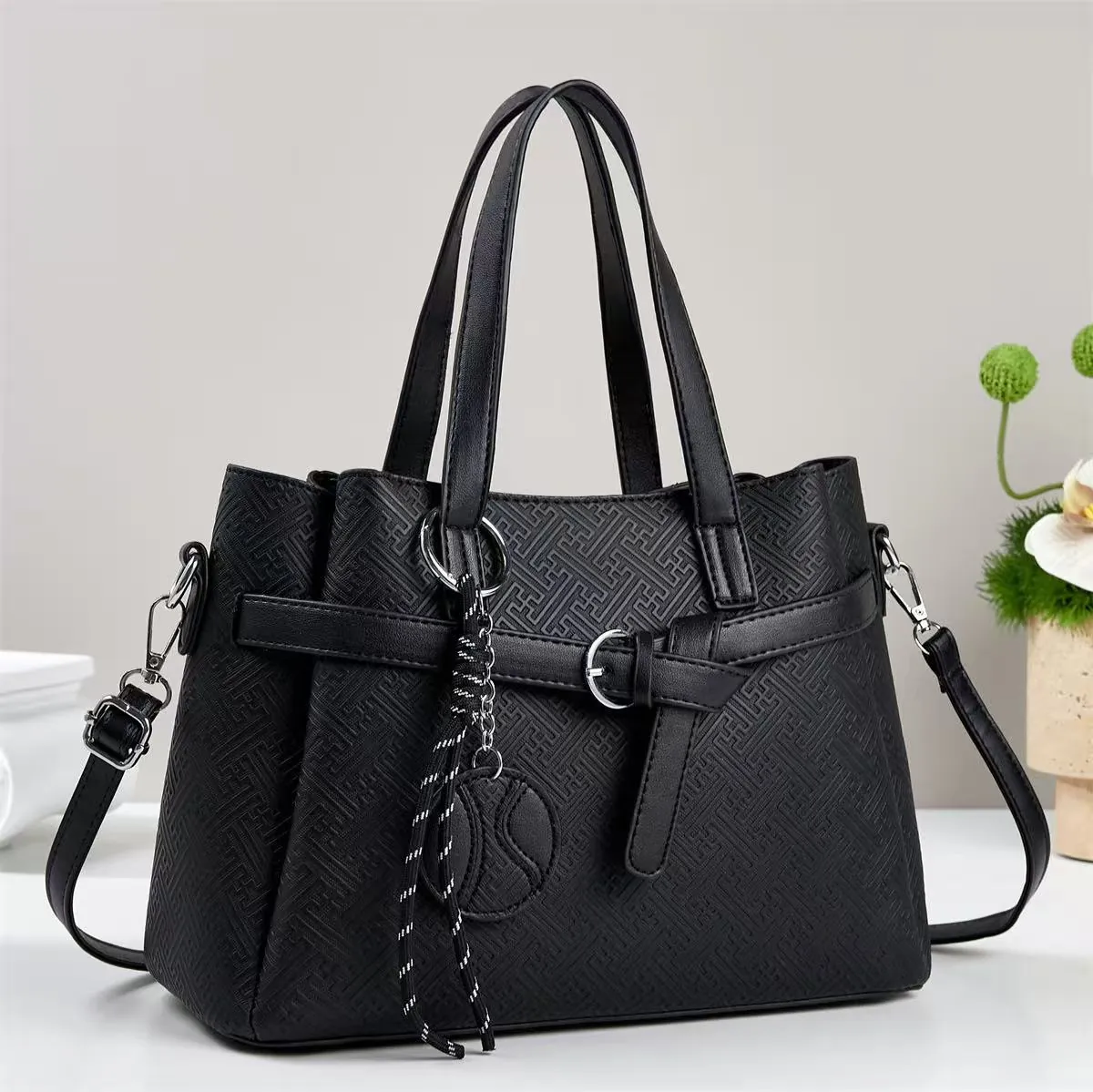 Women's Fashion PU Leather Handbag With Geometric Embossed Pattern Large Capacity Commuting Crossbody Bag Elegant Tote
