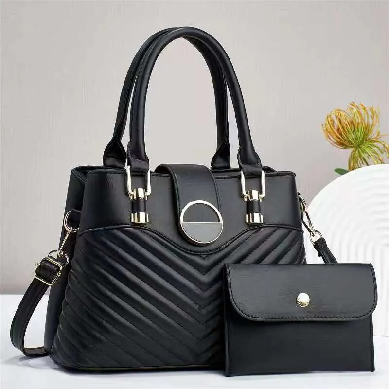 Quilted PU Leather Handbag And Wallet For Women Large Capacity Fashion Shoulder Crossbody Bag Tote Handbag And Wallet