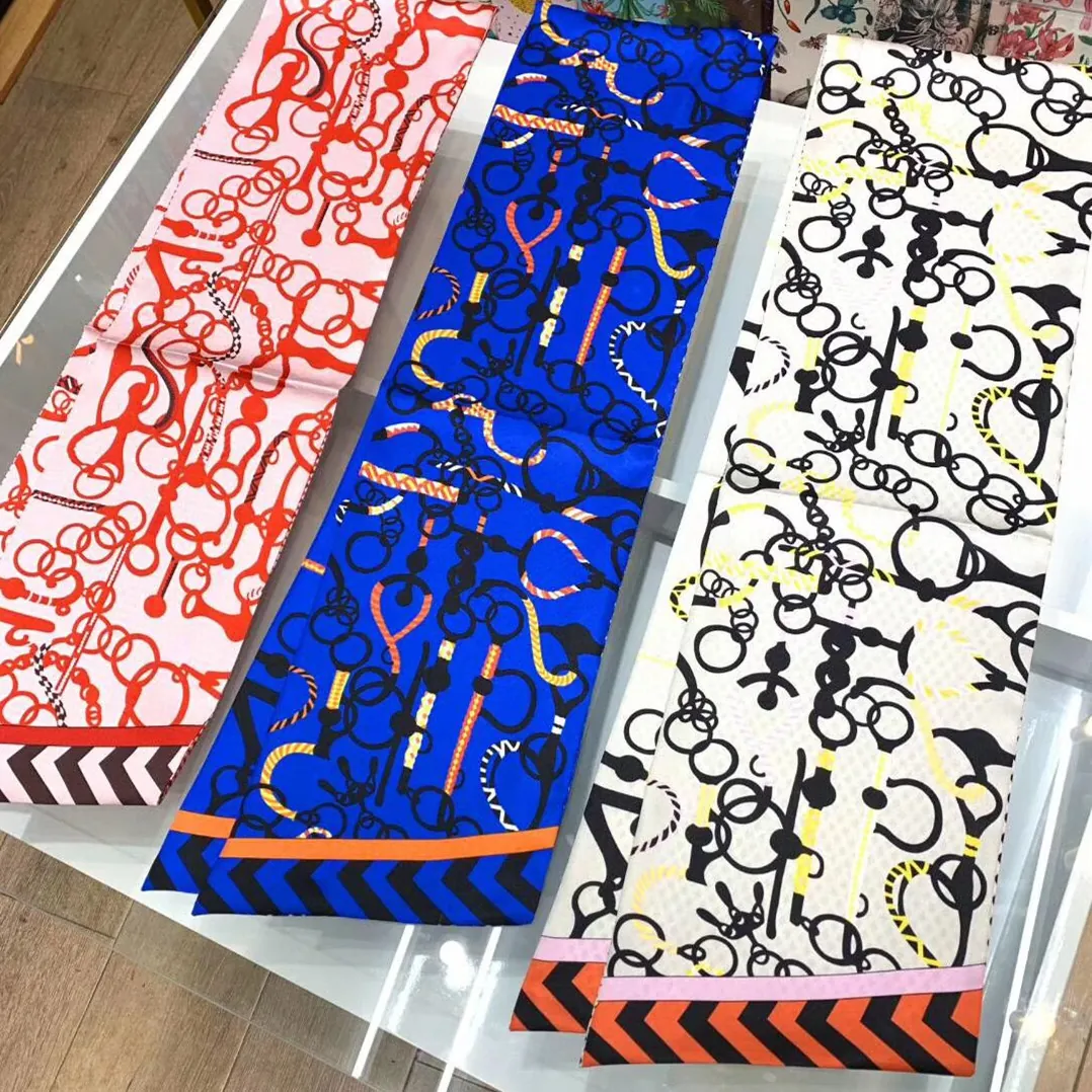 Dames Satijn Lange Smalle Sjaal Twill Dubbellaags Decoratieve Stropdas Paardenkoets Ketting Schaakbord Print Mode Accessoire