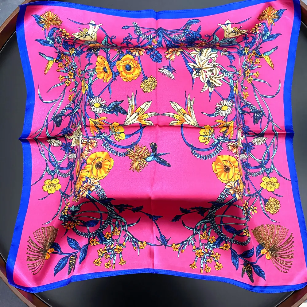 Women's Fashion Floral Bird Printed Satin Square Scarf Small Neck Foulard Professional Elegant 60cm Satin Handkerchief