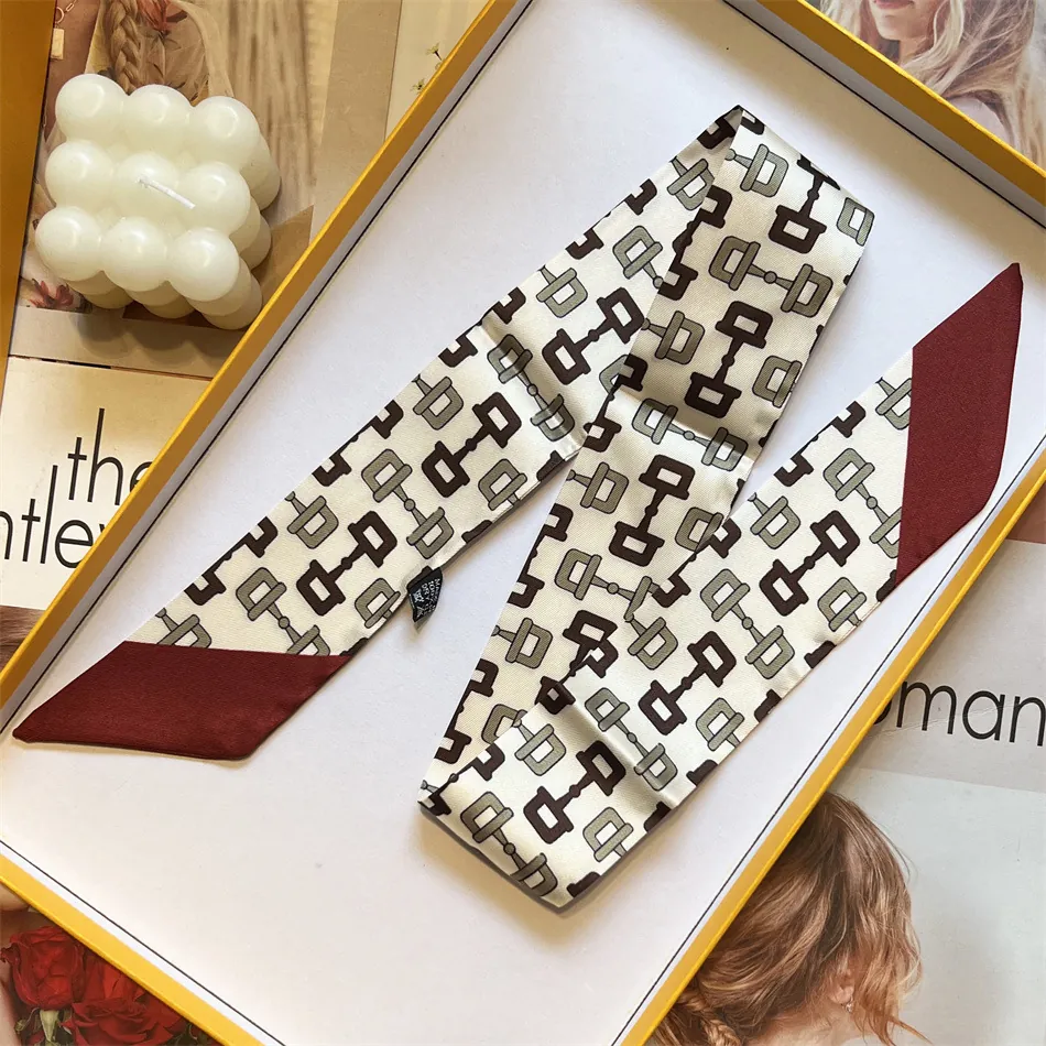 Foulard Twilly en Satin Style Coréen avec Motif Mors pour Femmes Foulard Skinny pour Poignée de Sac Accessoire Cheveux