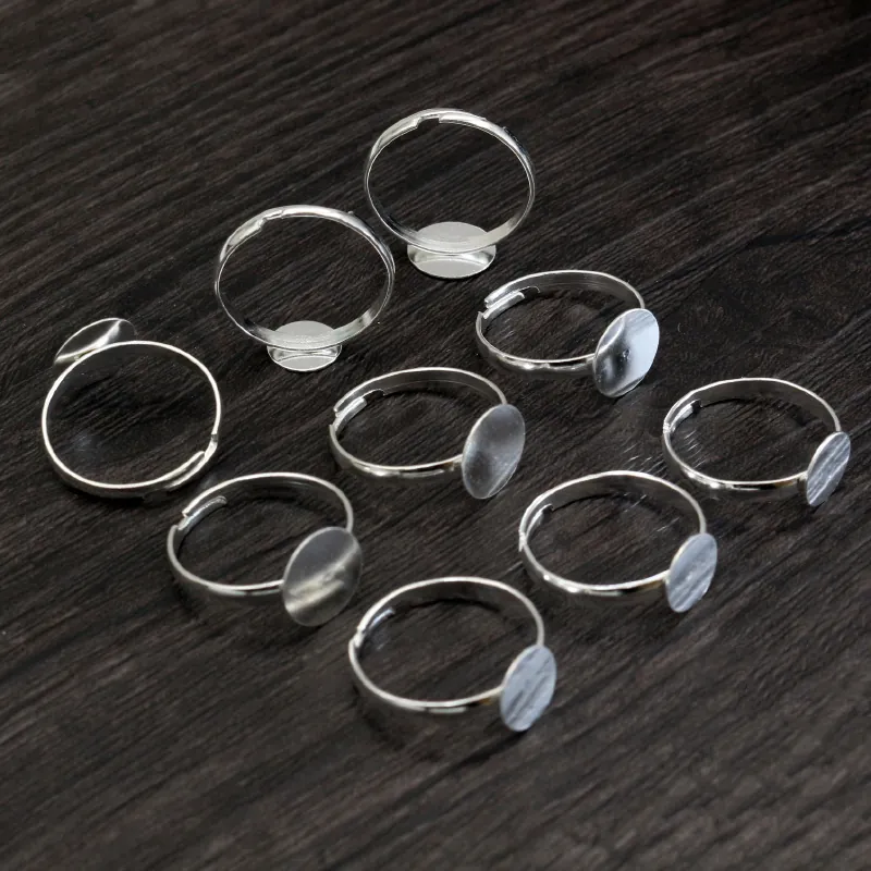 Basi per Anelli in Ferro Argento Regolabili con Vassoio Tondo Piatto per Gioielli Fai da Te Componenti per Anelli Artigianali Vintage