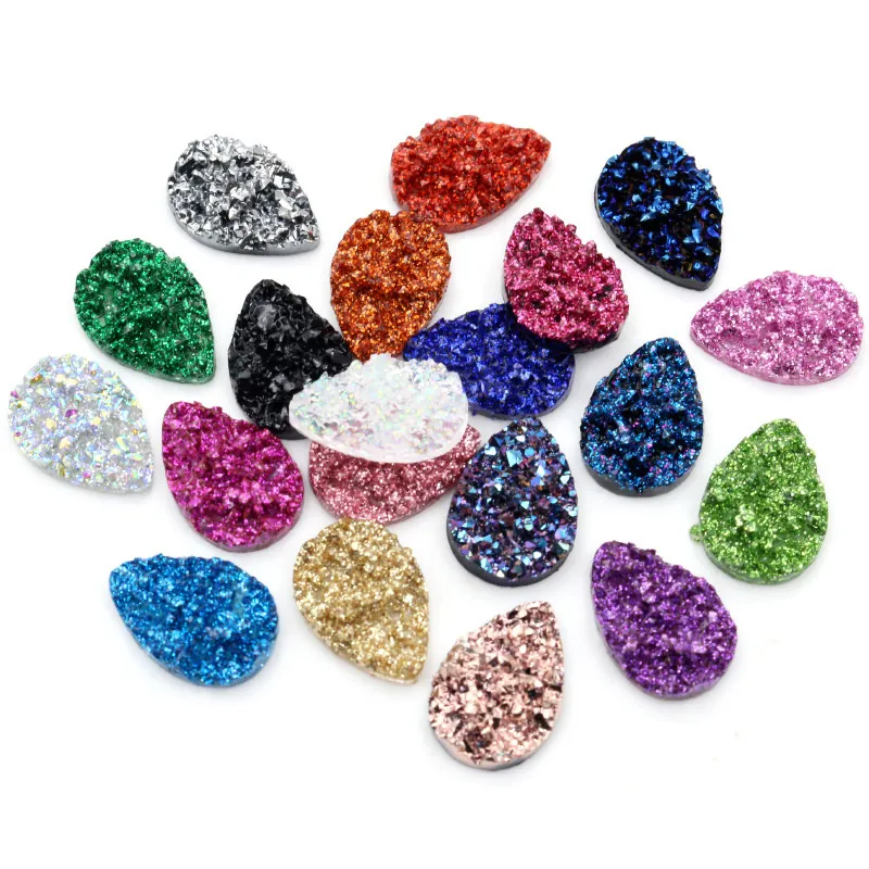 Cabochons en Résine Druzy en Forme de Larme à Fond Plat Pierres de Cluster de Minerai pour Fabrication de Bijoux DIY Boucles d'Oreilles Collier