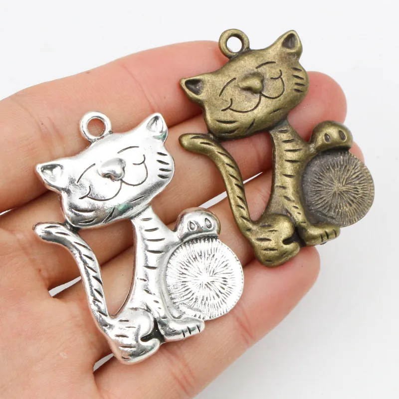 Vintage Zinc Alloy Lucky Cat Pendant DIY Jewelry Accessories For Necklace Bracelet Making Antique Silver Bronze Metal Charms