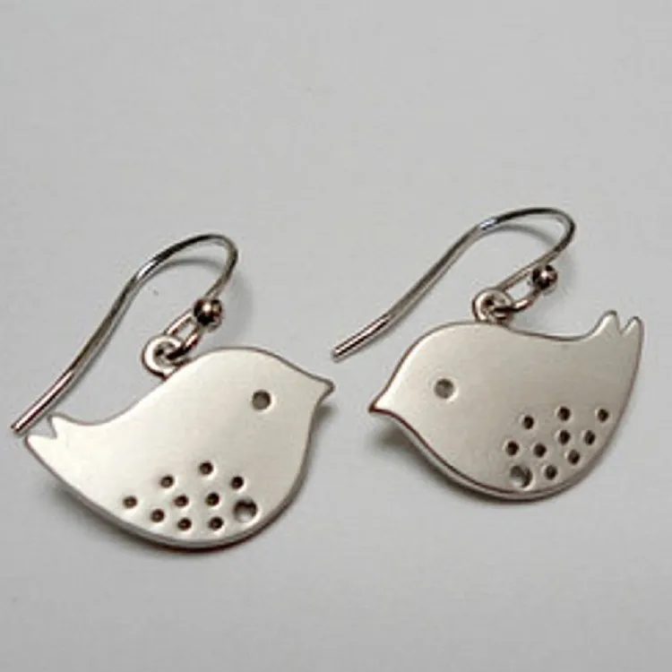 Minimalist Alloy Copper Bird Pendant Hook Earrings Gold Silver Electroplated Cute Forest Animal Drop Earrings For Women Jewelry