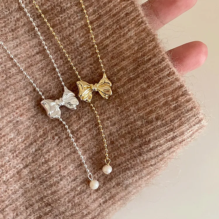 French Retro Metal Bow Pendant Necklace For Women Elegant Gold Silver Plated Ball Chain Mother Of Artificial Pearl Charm Fashion Jewelry Gift