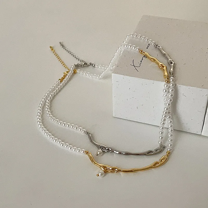 Collana a Giunzione Vintage Elegante in Metallo Organico Irregolare e Perle Bianche Choker Catena da Clavicola per Donna Regalo Gioielli Oro Argento