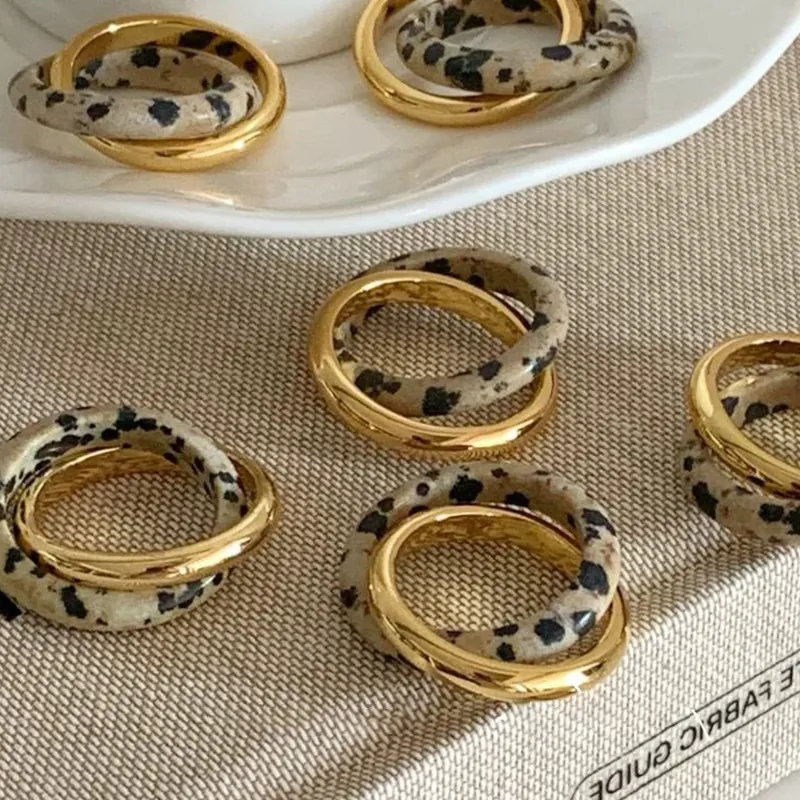 Vintage Interlocking Double Band Rings For Women Gold Plated Metal Dalmatian Spot Stone Geometric Minimalist Finger Ring