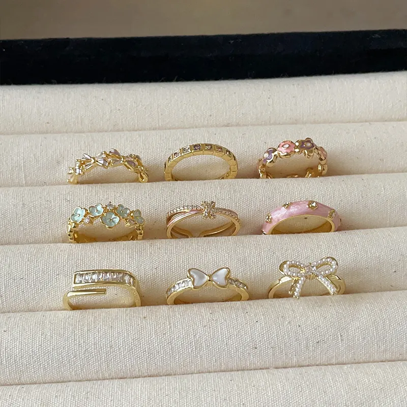 Sweet Enamel Butterfly Flower Open Ring For Women Gold Plated Adjustable Geometric Rhinestone Bowknot Fashion Jewelry Gift