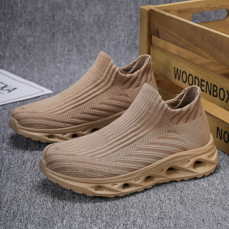 Chaussures de Course Décontractées sans Lacets pour Hommes Femmes Respirantes Fly Knit Mesh Sneakers Ajourées Absorption des Chocs Marche Légère Grande Taille