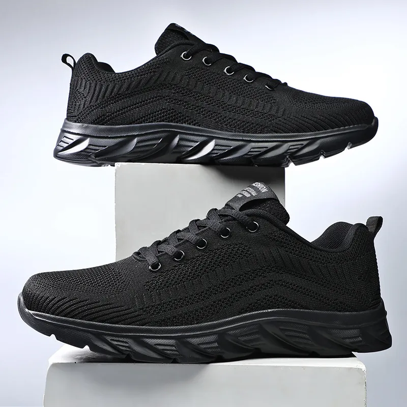 Men Lightweight Flyknit Breathable Sneakers Non-slip Soft Sole Casual Running Shoes Mesh Sport Walking Shoes Fashion Low Top