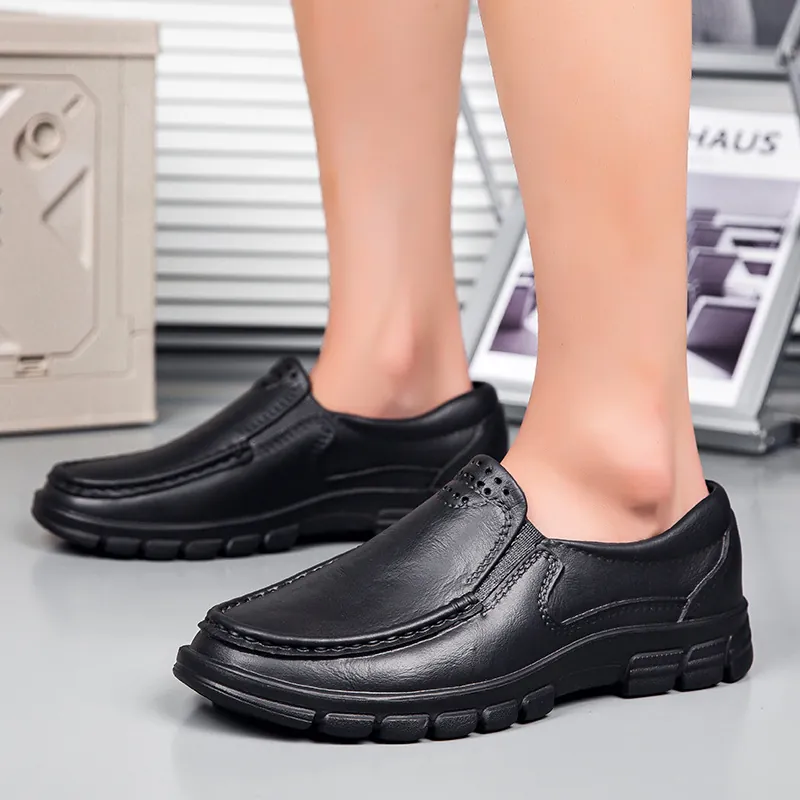 Herren Slipper Kochschuhe Ölbeständig Rutschfest Casual Leder Loafer Leichte Arbeitsschuhe Für Küche Fahren Garten Business