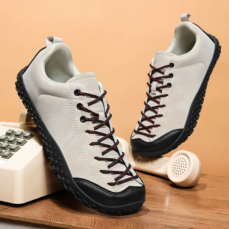 Chaussures de Randonnée Décontractées à Bout Large pour Hommes Femmes Baskets en Cuir Synthétique Respirant Semelle en Caoutchouc Antidérapante