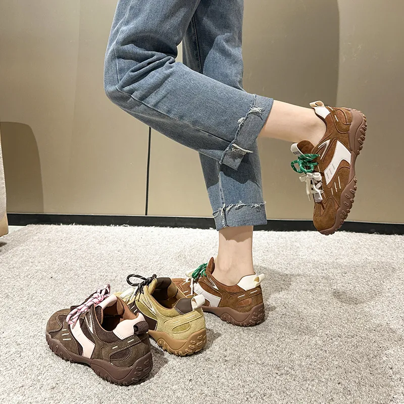 2024 Nuevas Zapatillas de Deporte de Plataforma Estilo German Army Trainer de Color de Contraste para Mujer Zapatos de Cuero Retro Casual