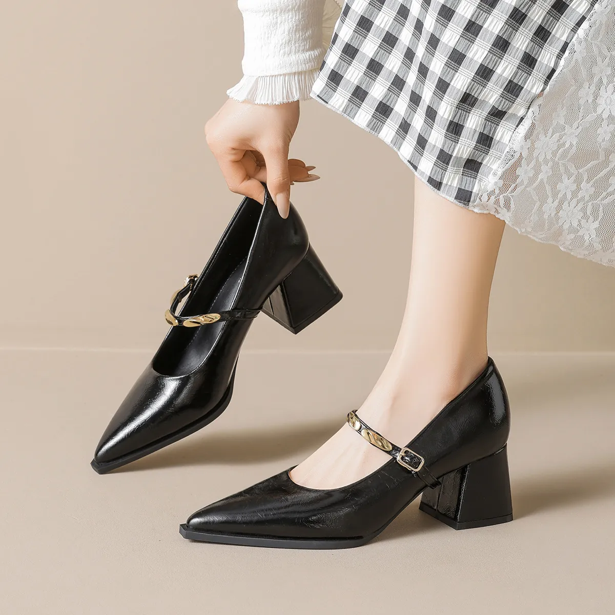 Women's French Mary Jane Shoes Pointed Toe Chunky High Heel Shoes Metal Chain Buckle Strap Microfiber Leather Pumps