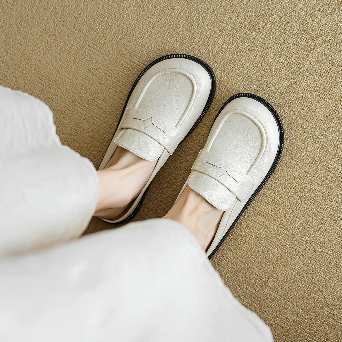 Women's Retro Loafer Mules Slip-on Flat Slippers Round Toe Backless Casual Shoes Microfiber Upper Rubber Sole Black Apricot