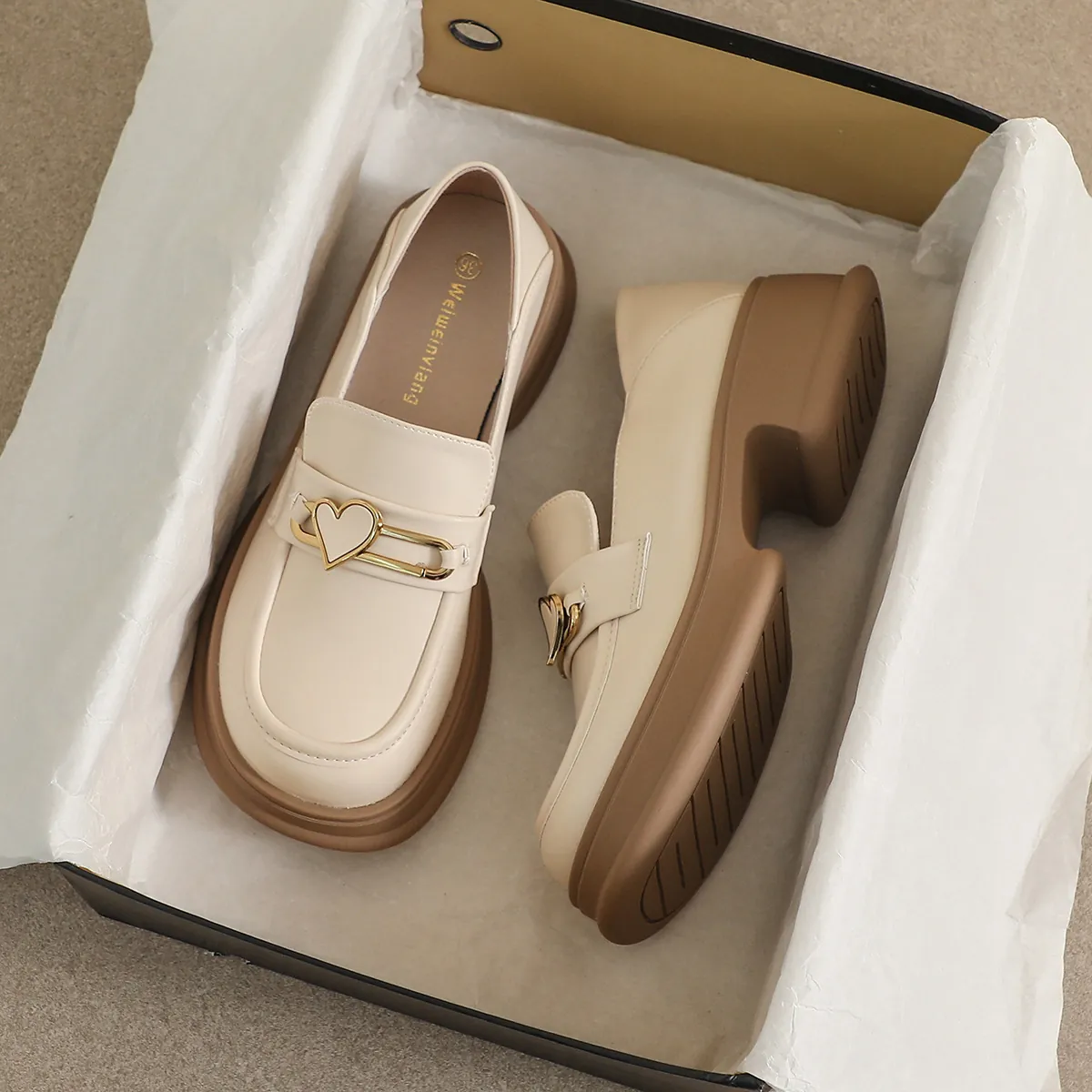 Women's Retro Preppy Style Thick Sole Loafers With Gold Heart Buckle Microfiber Leather Platform Round Toe Slip On Shoes