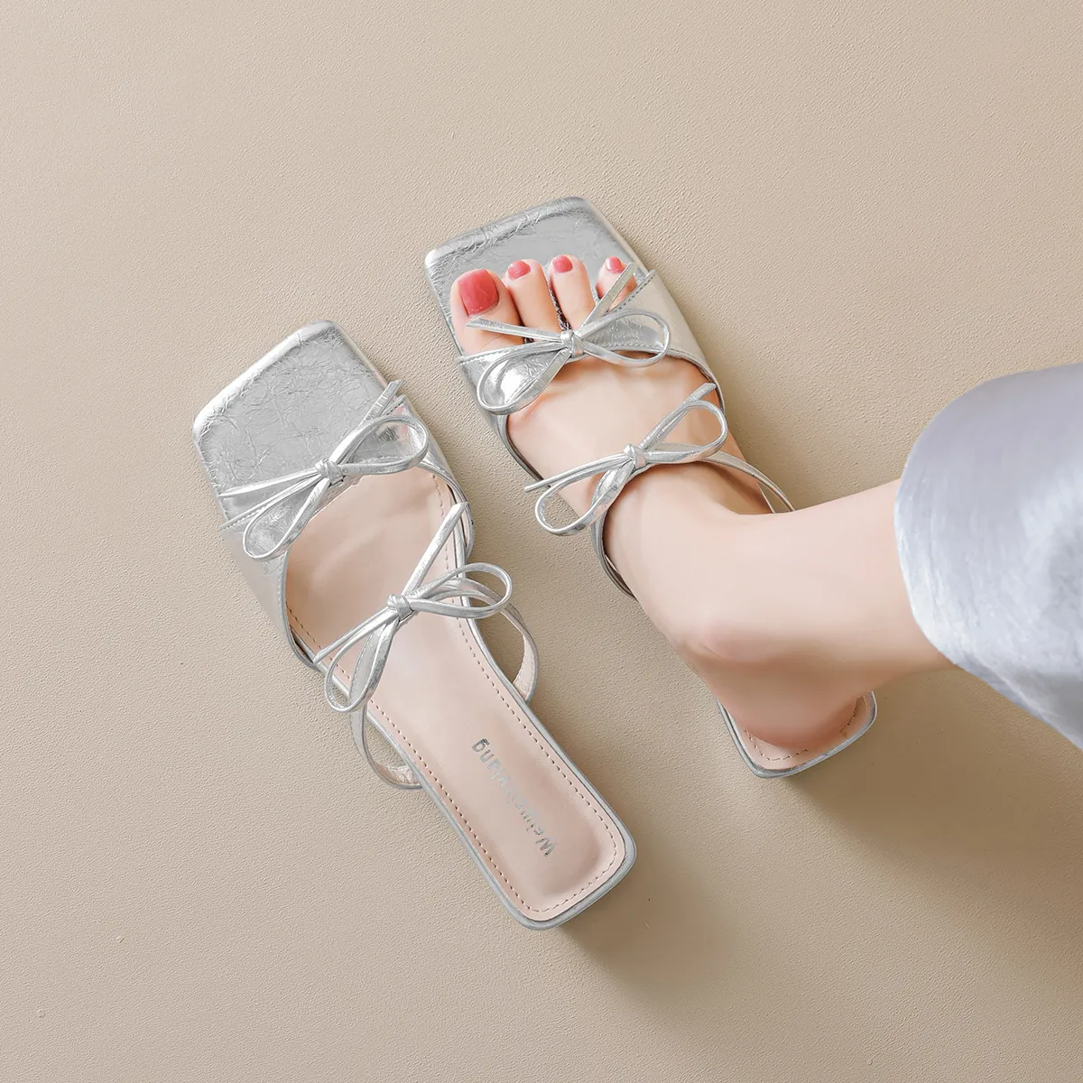 Women Square Toe Bow Sandals Microfiber Metallic Chunky Heel Slides Elegant Summer Slip On Outdoor Dress Slippers Silver Nude