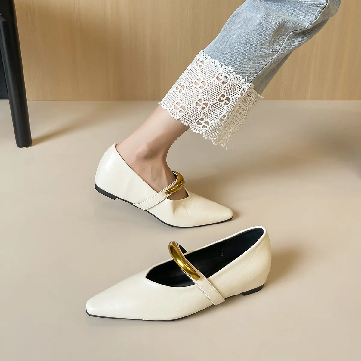 Französische Retro Spitze Mary Jane Flache Schuhe Für Damen Mit Metallschnalle Unsichtbare Höhensteigerung Mikrofaser Freizeitschuhe
