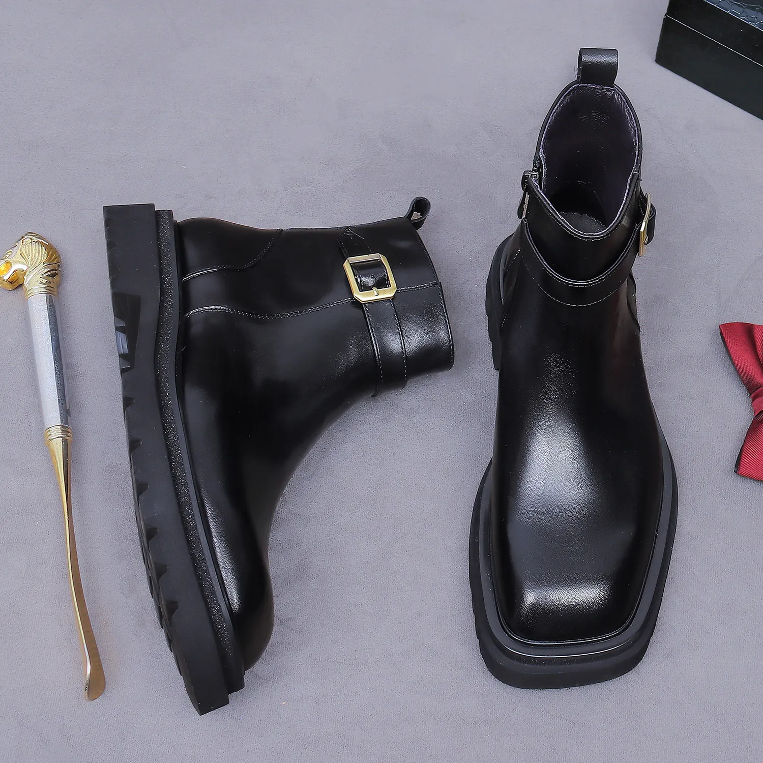 Botas de Cuero de Vaca de Capa Superior Genuino para Hombre Estilo Británico Vintage Punta Cuadrada Negocios Formales Cremallera Lateral Hebilla de Metal
