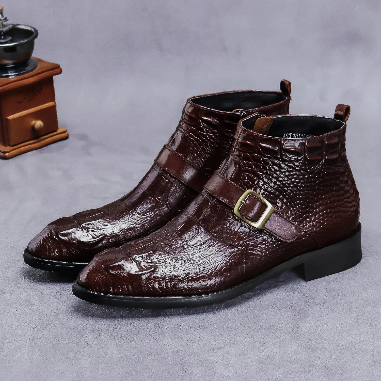 Boots Martin Pour Hommes En Cuir De Vachette Véritable Avec Motif Crocodile Vintage Britannique Business Décontracté Boucle Monk Strap Fermeture Éclair Latérale Bottines