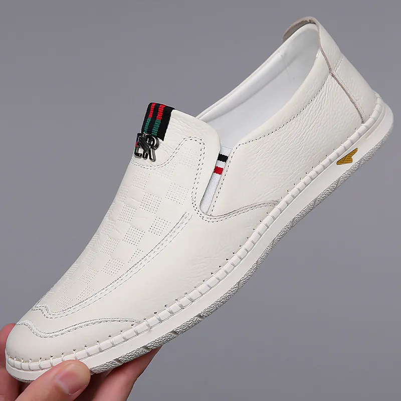 Mocasines de Cuero Casuales para Hombre Cuero de Vaca de Primera Capa Suela Blanda Antideslizante Zapatos Sin Cordones Relieve de Damero Decoración de Cinta Confort Zapatos de Papá