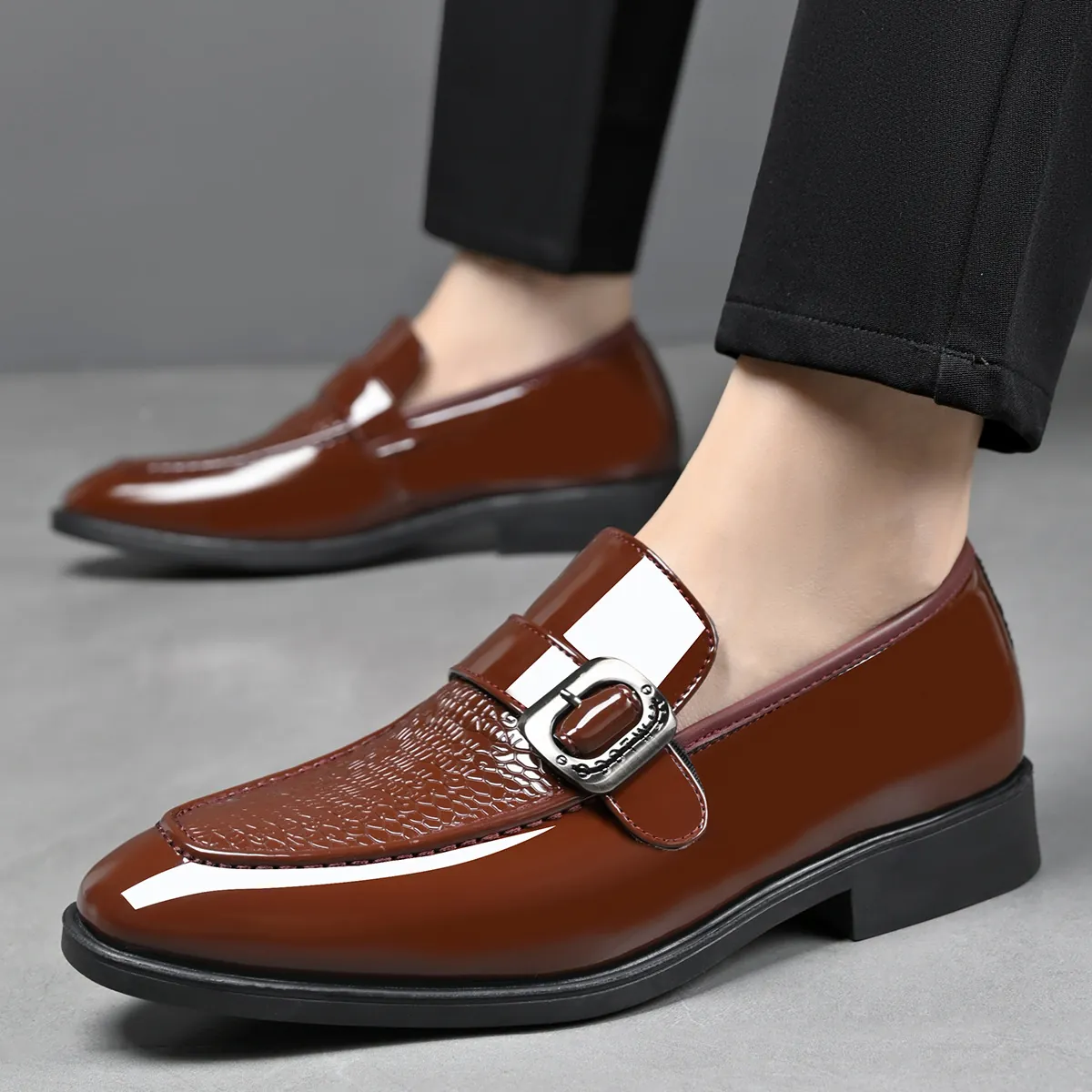 Herren Business Schuhe Krokodil Prägung Mikrofaser Leder Monk Strap Slipper Britischer Stil Spitze Hochzeitsschuhe