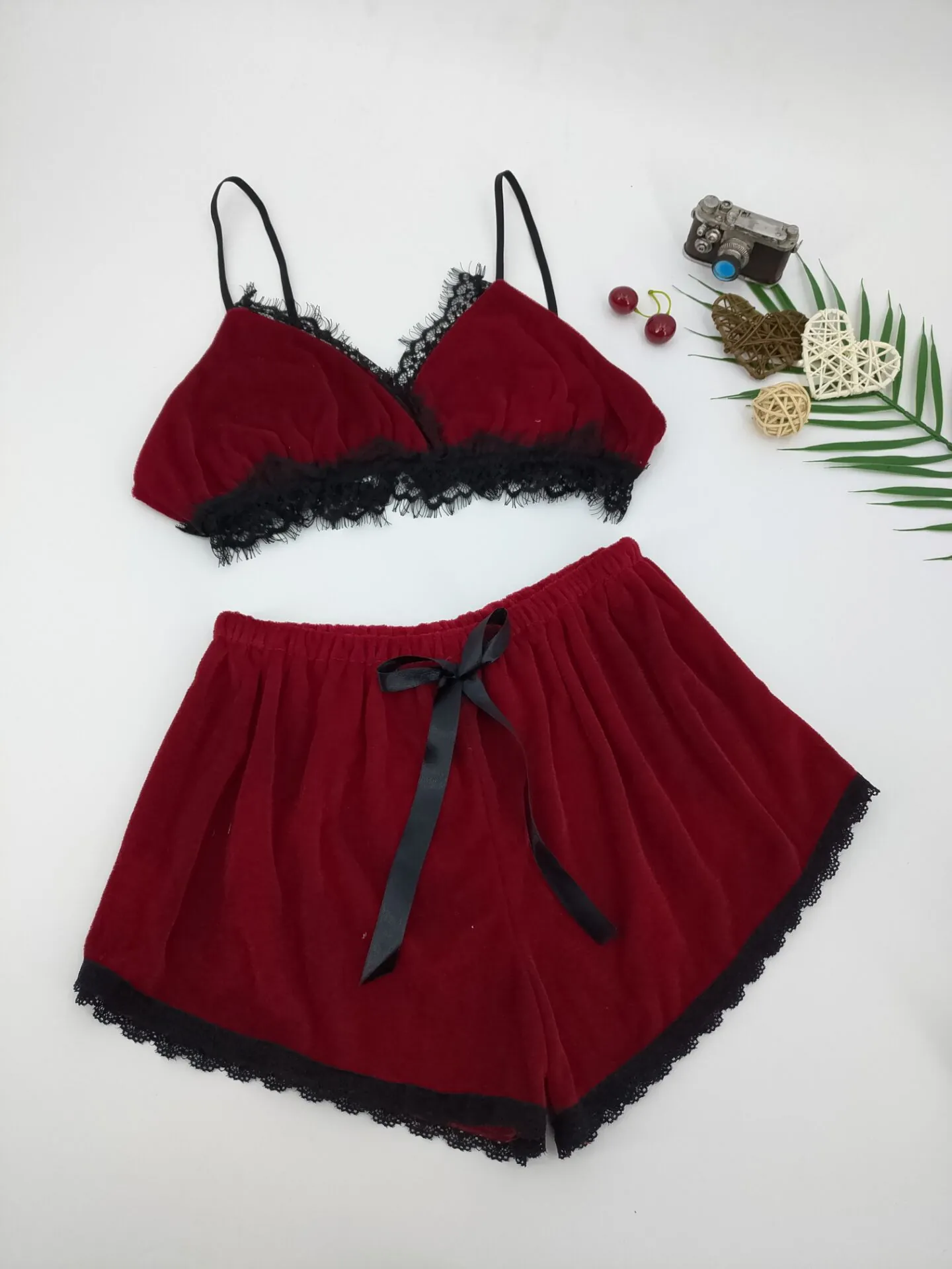 Damen Sexy Samt Camisole Top Und Spitzenbesatz Shorts Schlafanzug Nachtwäsche Sleepwear Lingerie Home Kleidung Einfarbig V-Ausschnitt Elegant