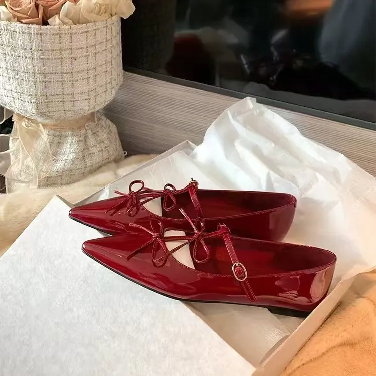 Elegant Women Pointed Toe Mary Jane Flats Patent Leather Bow Tie T-Strap Buckle Party Wedding Banquet Fashion Shoes