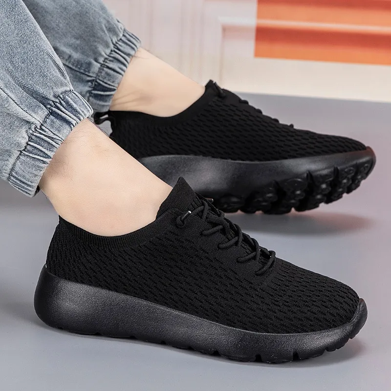 Breathable Mesh Running Shoes Men Women Lightweight Flyknit Casual Sneakers Non-slip Comfortable Gym Training Walking Shoes
