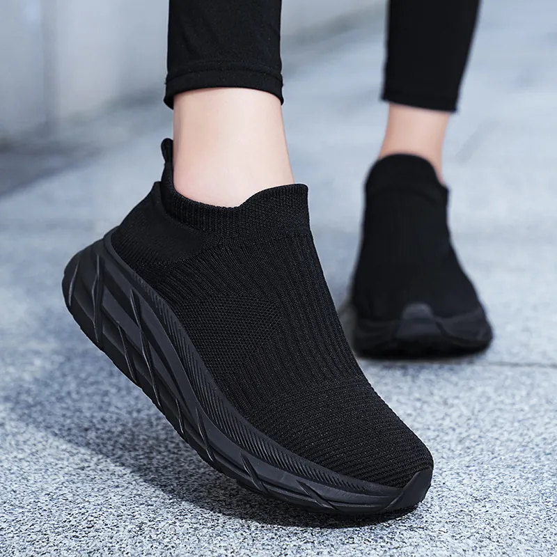 Baskets Chaussettes Fly-Knit Unisexe Respirantes À Enfiler Chaussures De Course Sport Décontracté Maille Semelle Épaisse Marche